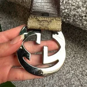 Gucci | Accessories | Unisex Gucci Grey Supreme Logomania  display picture 2